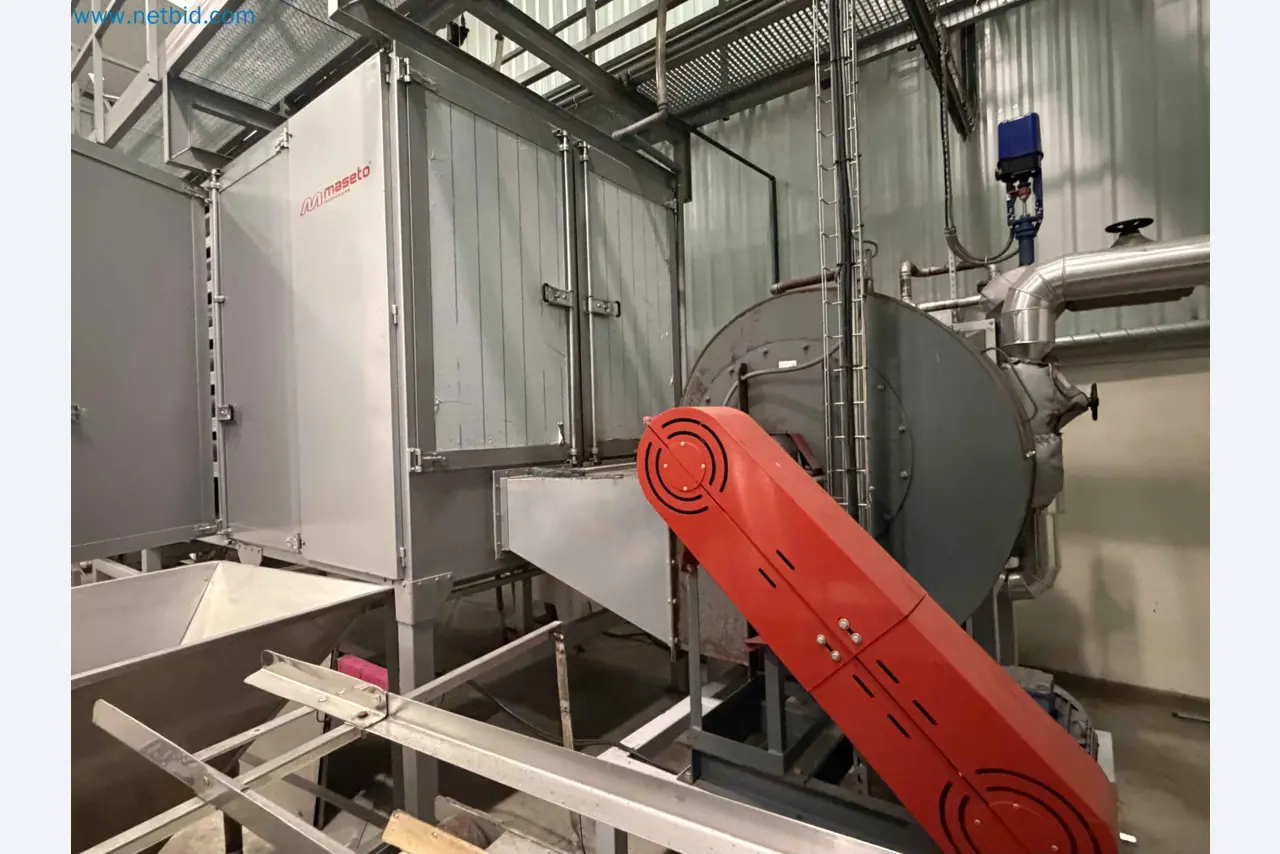Nussverarbeitungsanlage zum Schälen, Trocknen und Verpacken-145
