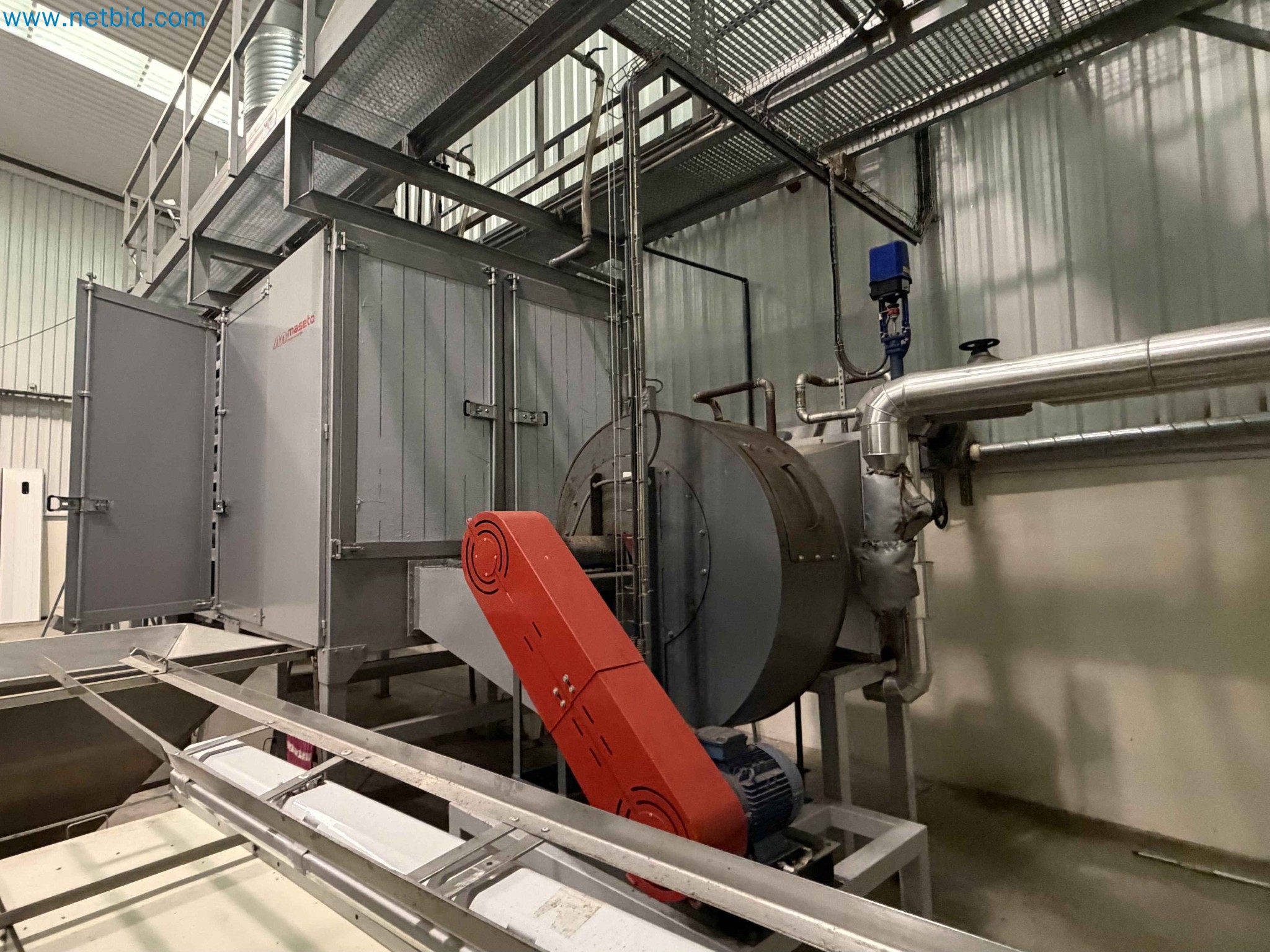 Nussverarbeitungsanlage zum Schälen, Trocknen und Verpacken-146