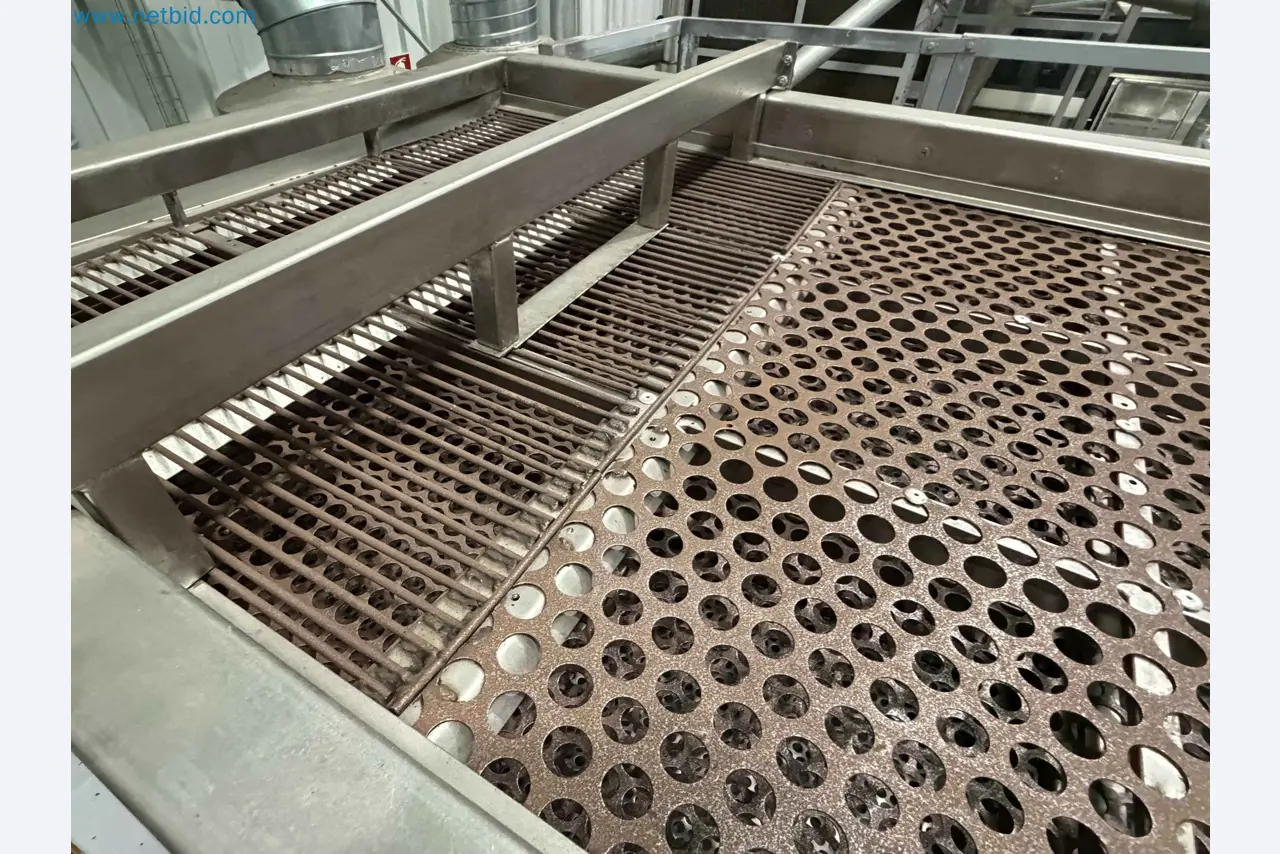 Nussverarbeitungsanlage zum Schälen, Trocknen und Verpacken-153