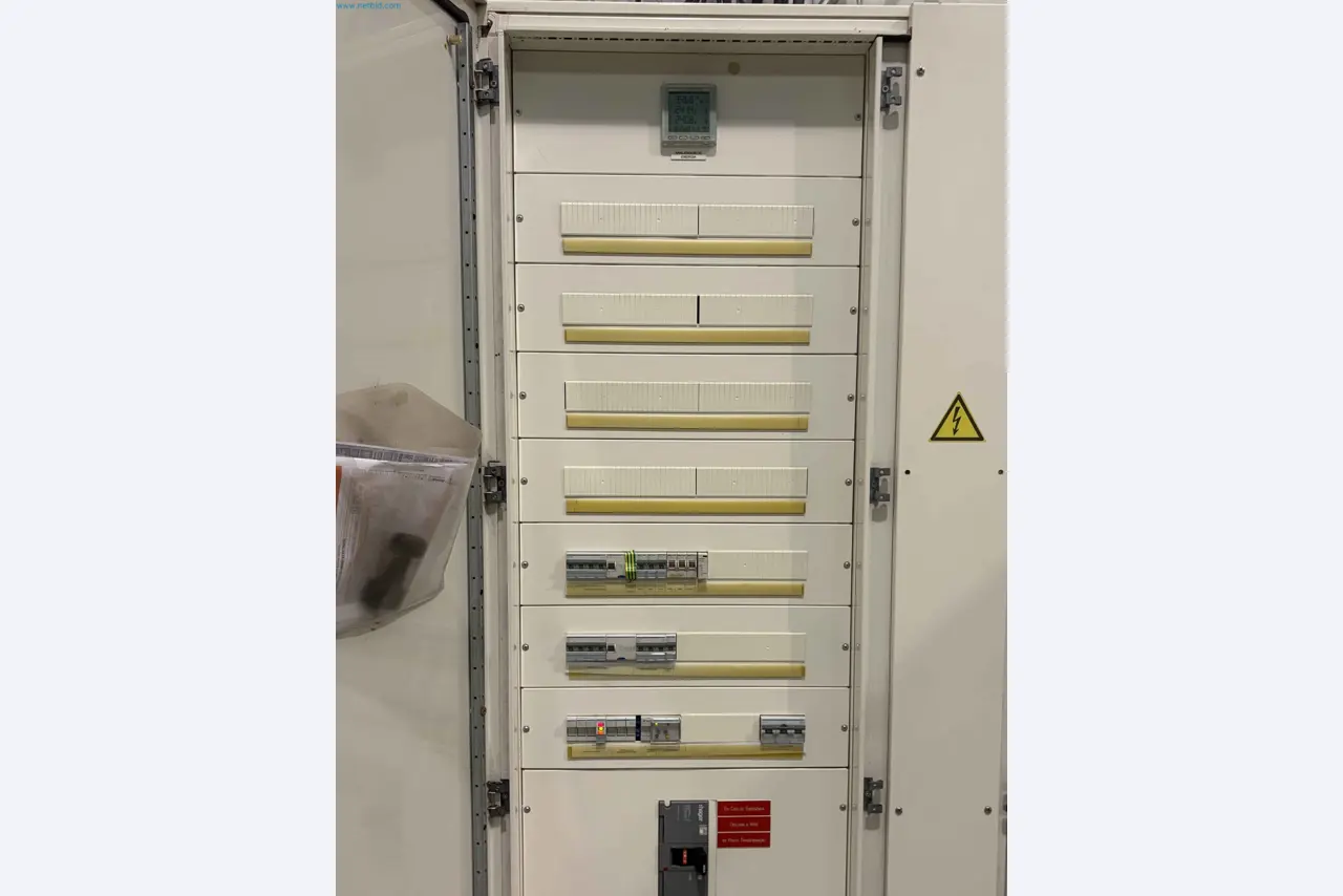 Nussverarbeitungsanlage zum Schälen, Trocknen und Verpacken-198