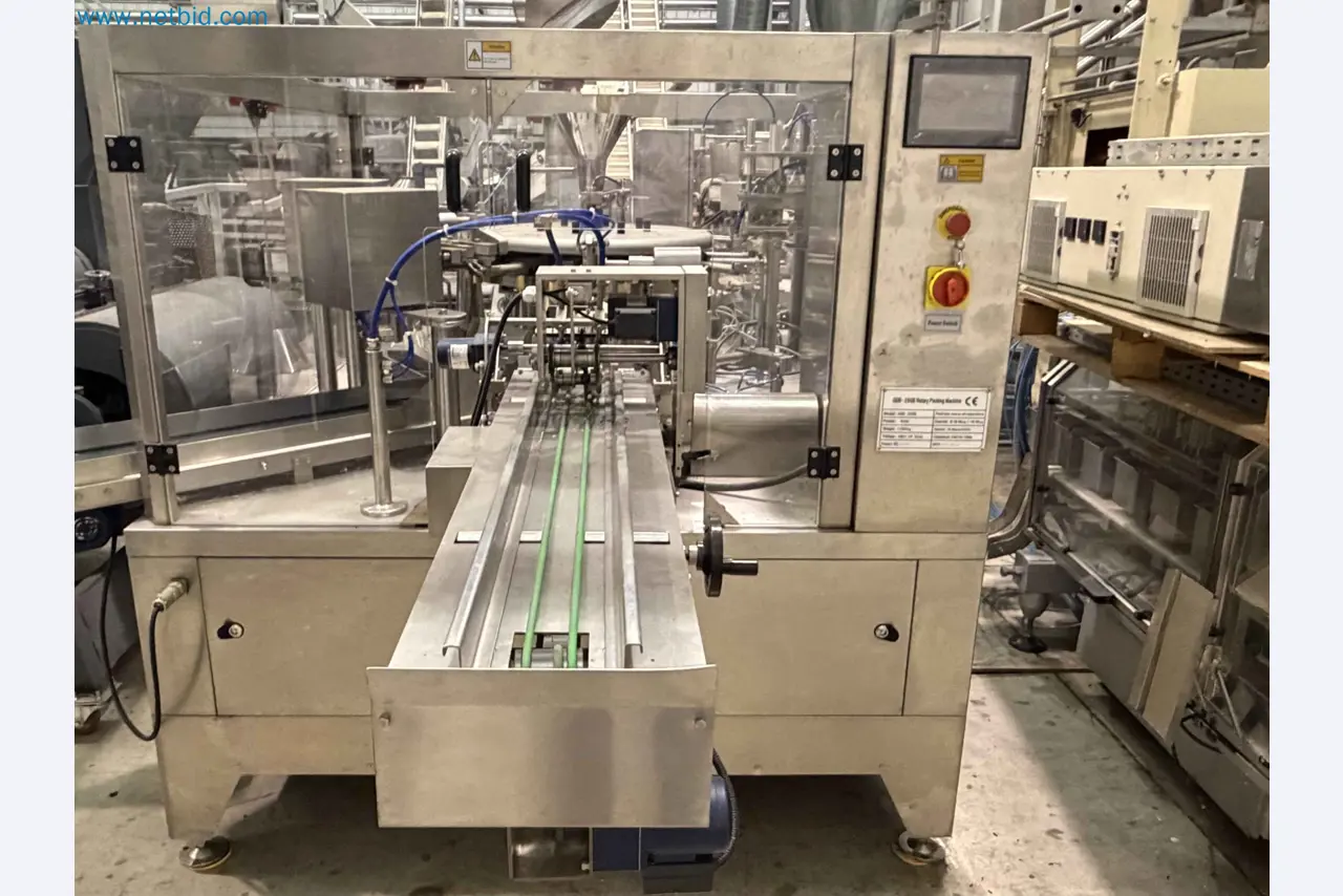 Nussverarbeitungsanlage zum Schälen, Trocknen und Verpacken-207