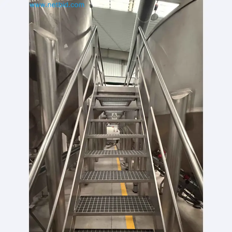 Nussverarbeitungsanlage zum Schälen, Trocknen und Verpacken-26