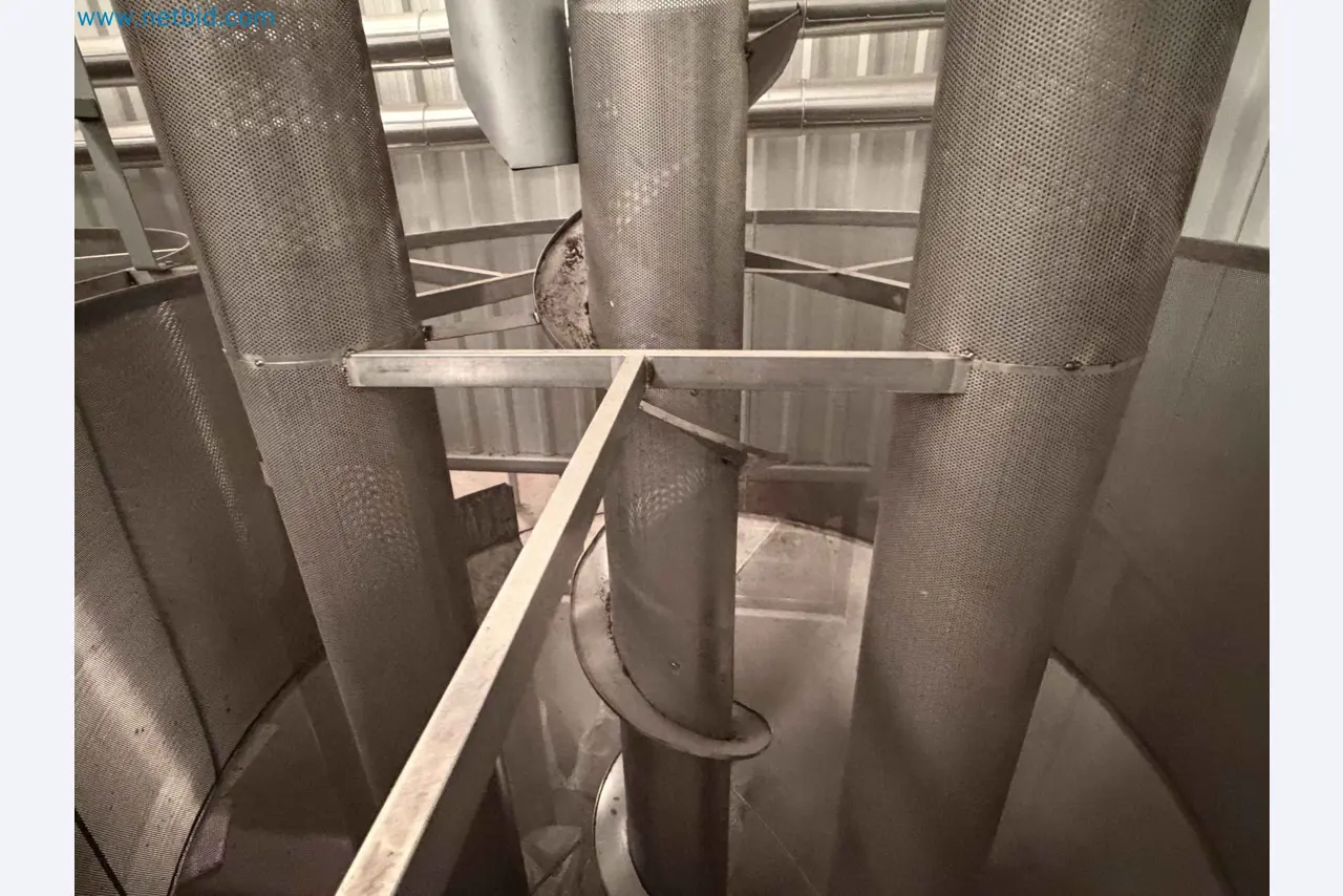 Nussverarbeitungsanlage zum Schälen, Trocknen und Verpacken-38