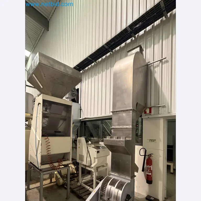 Nussverarbeitungsanlage zum Schälen, Trocknen und Verpacken-50