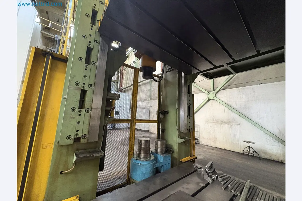 High-Performance Hydraulic Try-Out Presses
-44
