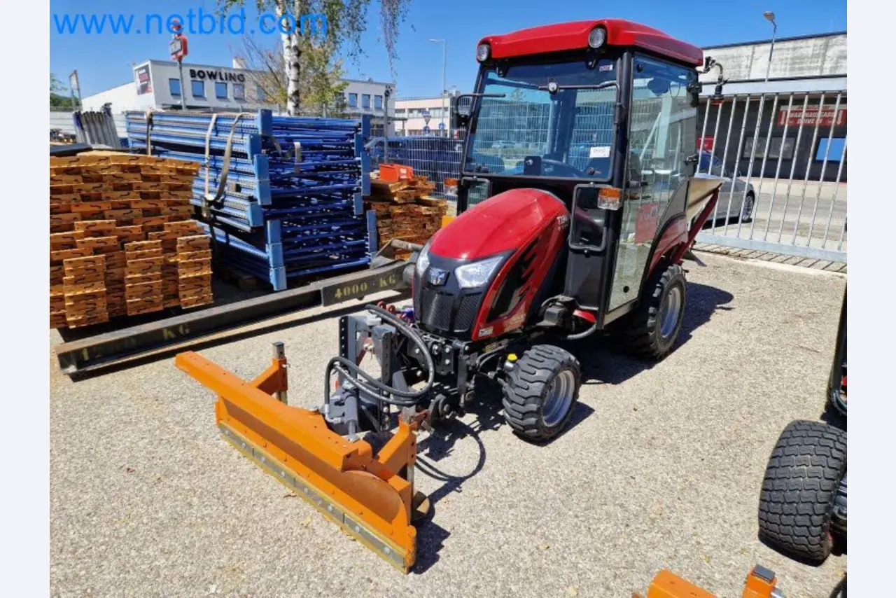 TYM All-Wheel-Drive Compact Tractors for Winter Use and HONDA Single-Axle Snow Plows-1