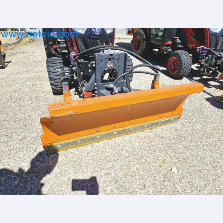 TYM All-Wheel-Drive Compact Tractors for Winter Use and HONDA Single-Axle Snow Plows-34