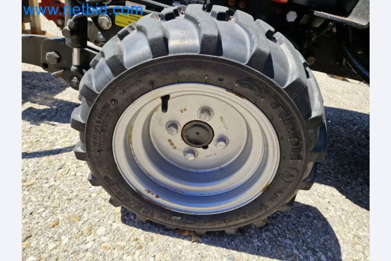 TYM All-Wheel-Drive Compact Tractors for Winter Use and HONDA Single-Axle Snow Plows-4