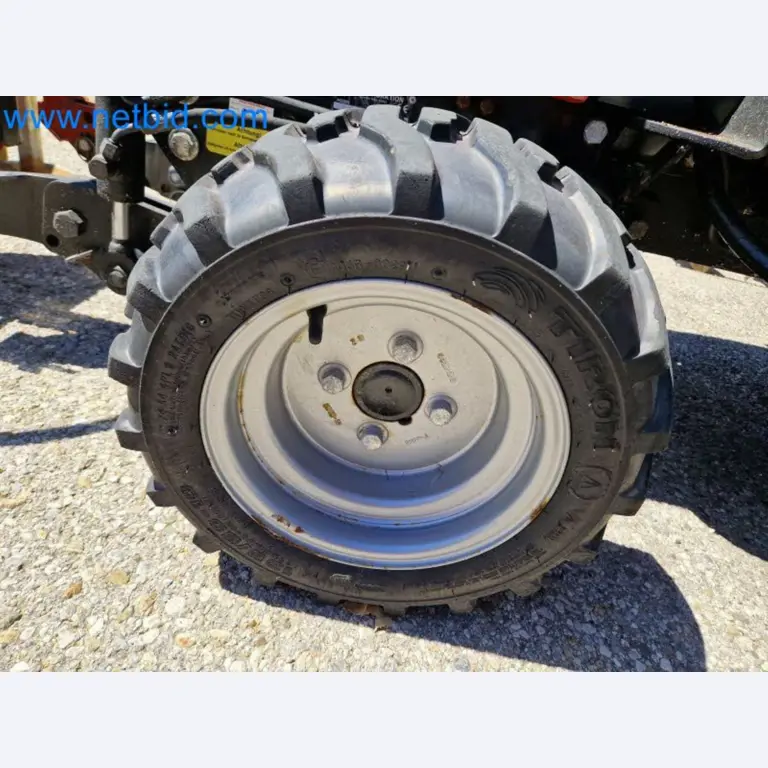 TYM All-Wheel-Drive Compact Tractors for Winter Use and HONDA Single-Axle Snow Plows-4