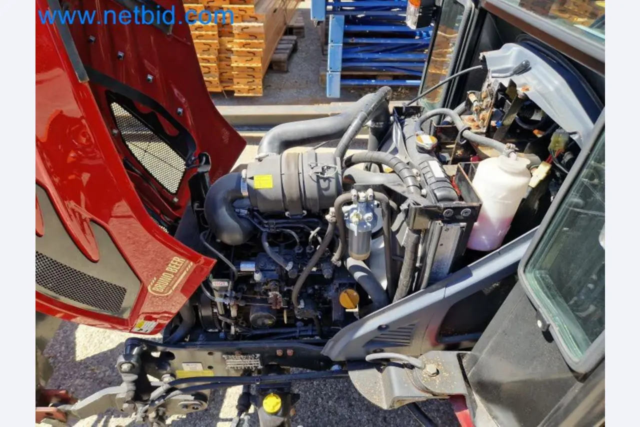 TYM All-Wheel-Drive Compact Tractors for Winter Use and HONDA Single-Axle Snow Plows-5