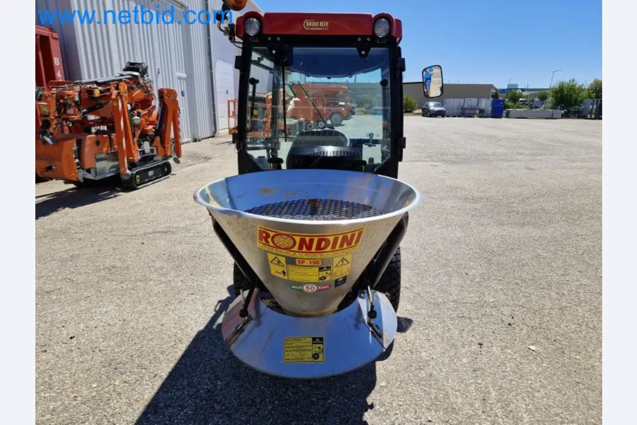 TYM All-Wheel-Drive Compact Tractors for Winter Use and HONDA Single-Axle Snow Plows-13