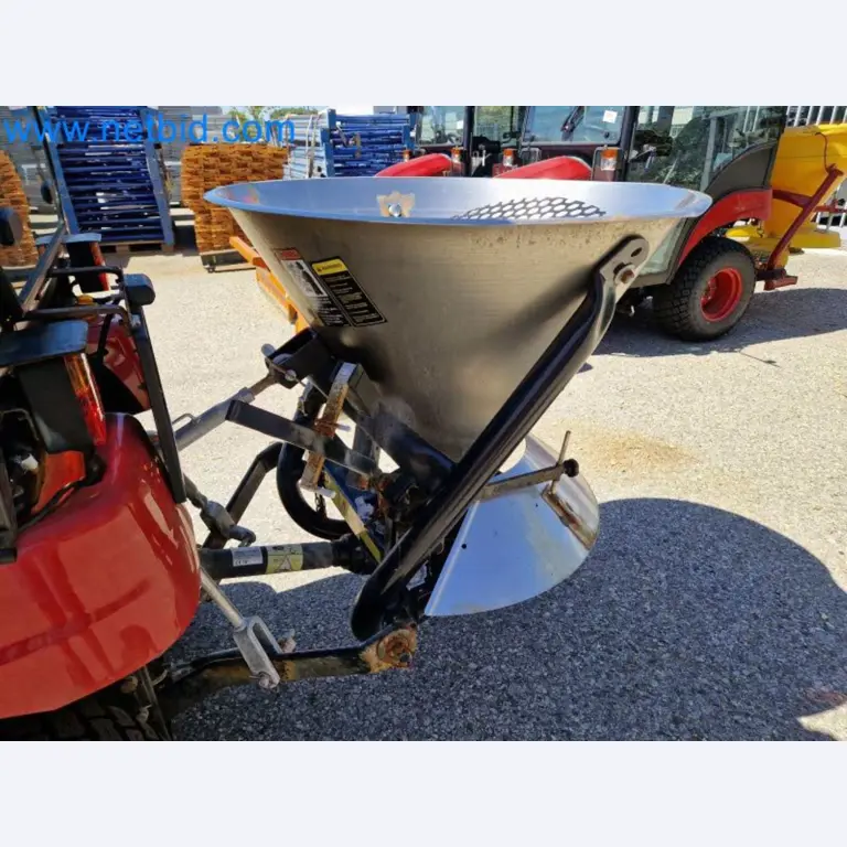 TYM All-Wheel-Drive Compact Tractors for Winter Use and HONDA Single-Axle Snow Plows-17