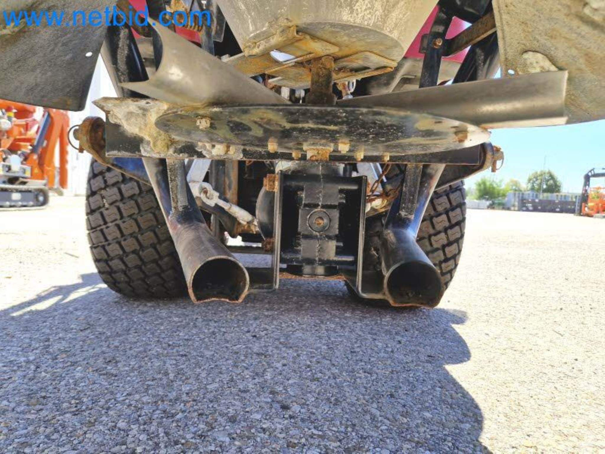 TYM All-Wheel-Drive Compact Tractors for Winter Use and HONDA Single-Axle Snow Plows-30