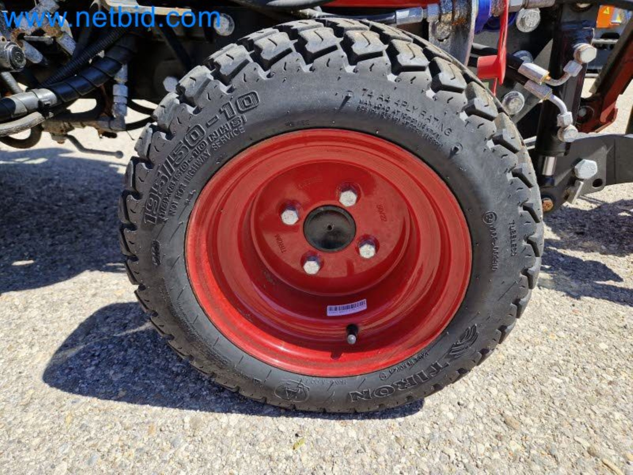 TYM All-Wheel-Drive Compact Tractors for Winter Use and HONDA Single-Axle Snow Plows-43