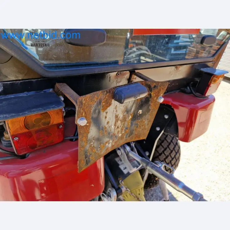 TYM All-Wheel-Drive Compact Tractors for Winter Use and HONDA Single-Axle Snow Plows-17