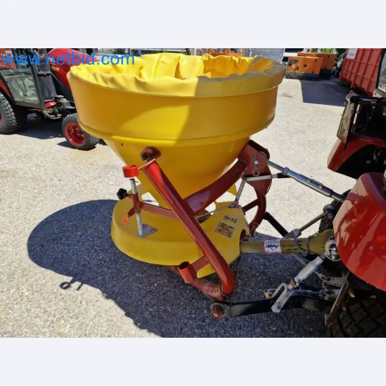 TYM All-Wheel-Drive Compact Tractors for Winter Use and HONDA Single-Axle Snow Plows-20