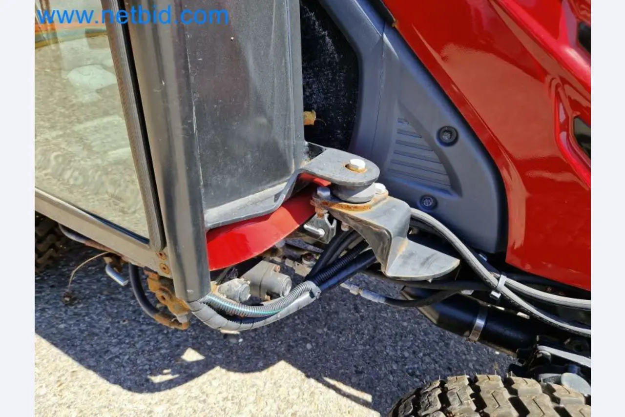 TYM All-Wheel-Drive Compact Tractors for Winter Use and HONDA Single-Axle Snow Plows-23