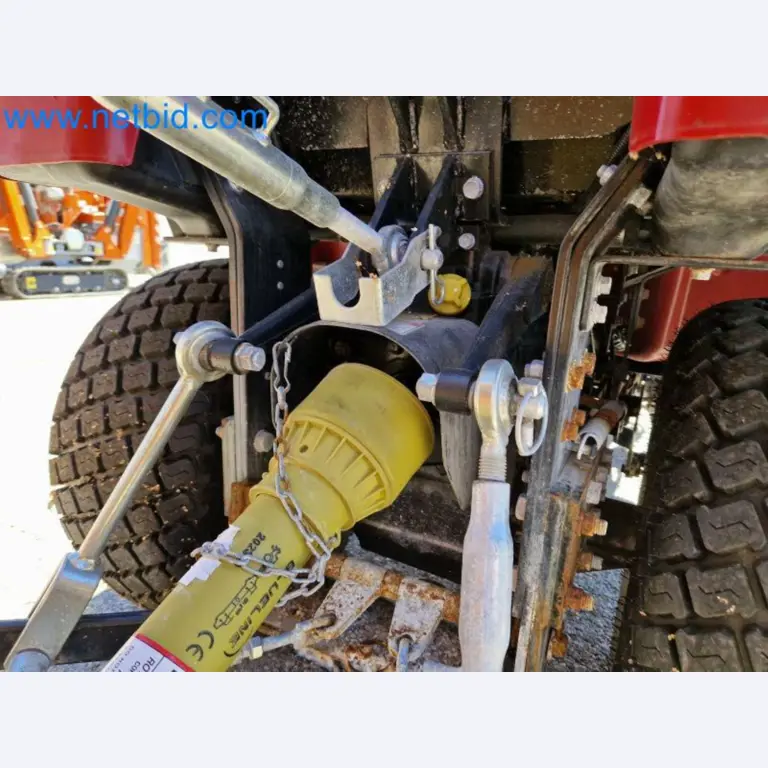 TYM All-Wheel-Drive Compact Tractors for Winter Use and HONDA Single-Axle Snow Plows-29