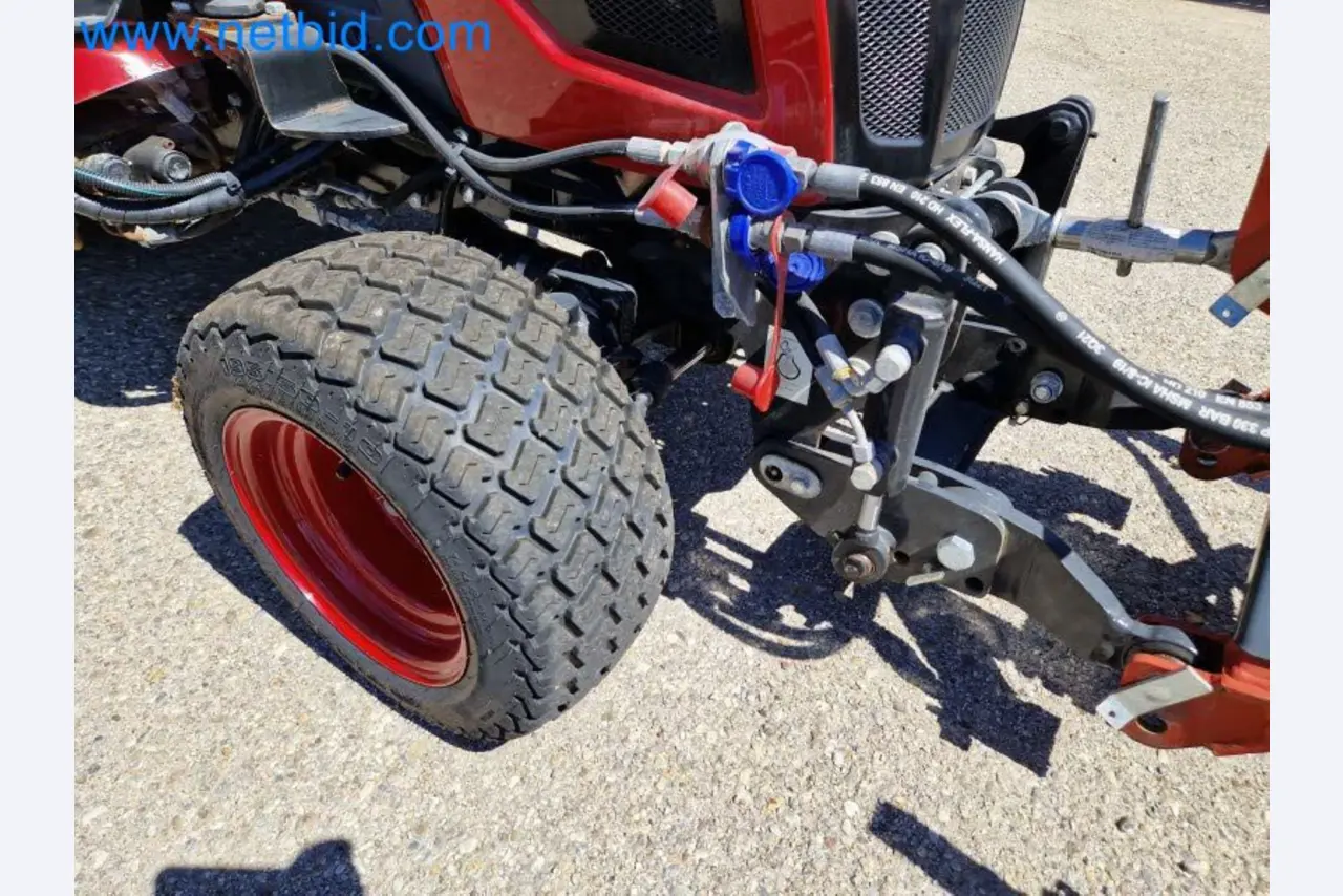 TYM All-Wheel-Drive Compact Tractors for Winter Use and HONDA Single-Axle Snow Plows-33