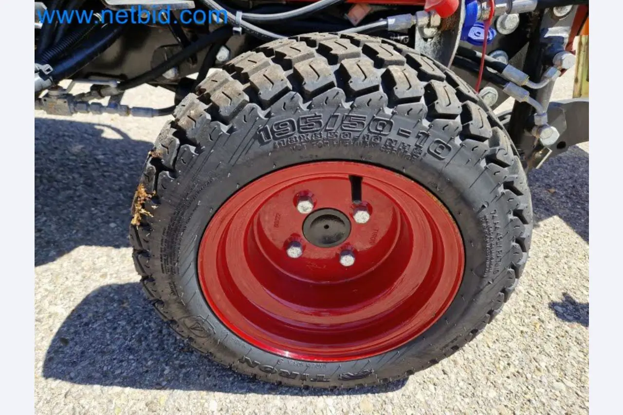 TYM All-Wheel-Drive Compact Tractors for Winter Use and HONDA Single-Axle Snow Plows-39