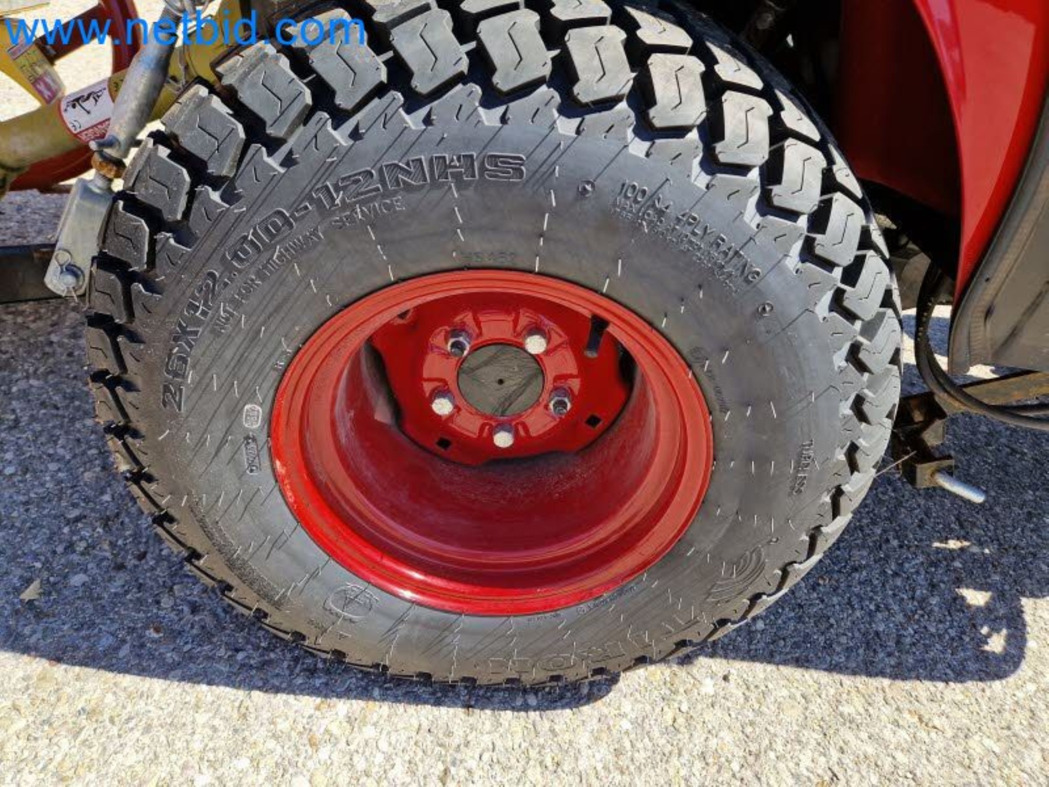 TYM All-Wheel-Drive Compact Tractors for Winter Use and HONDA Single-Axle Snow Plows-40