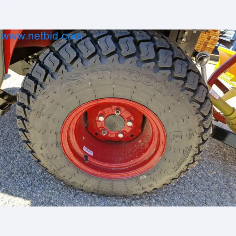 TYM All-Wheel-Drive Compact Tractors for Winter Use and HONDA Single-Axle Snow Plows-41