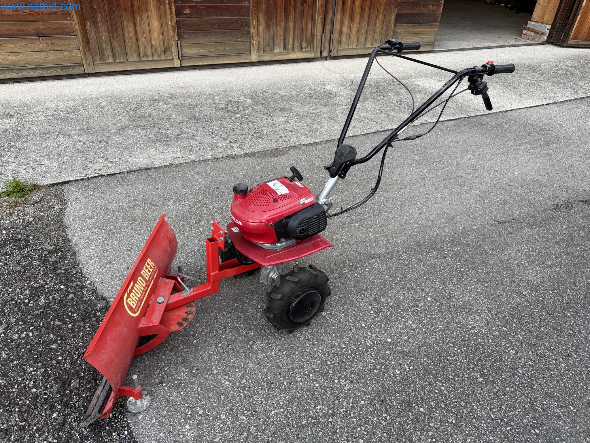 TYM All-Wheel-Drive Compact Tractors for Winter Use and HONDA Single-Axle Snow Plows-1