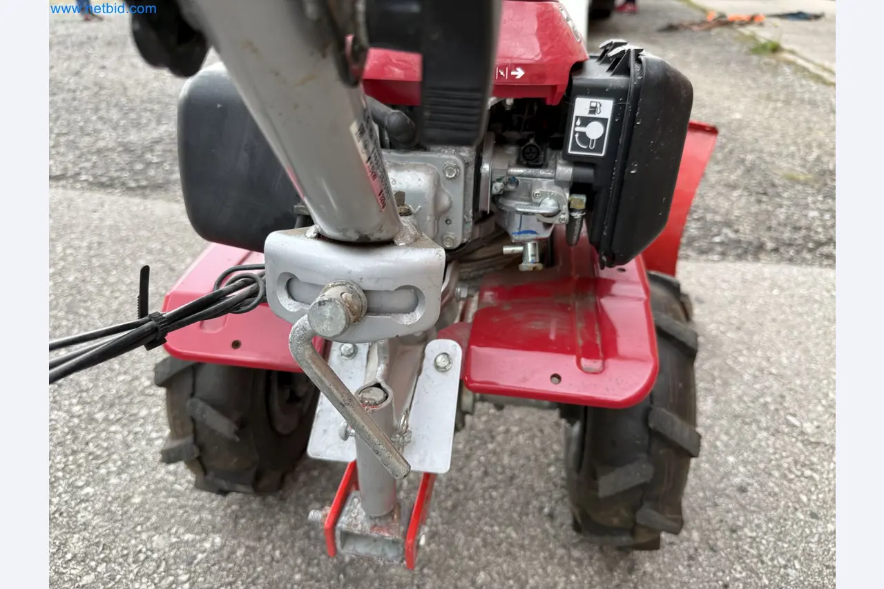 TYM All-Wheel-Drive Compact Tractors for Winter Use and HONDA Single-Axle Snow Plows-5