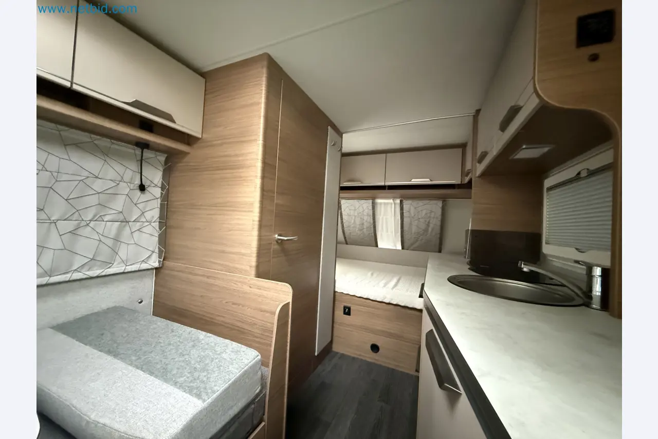 KNAUS Sport 420 QD Compact Trailer-16