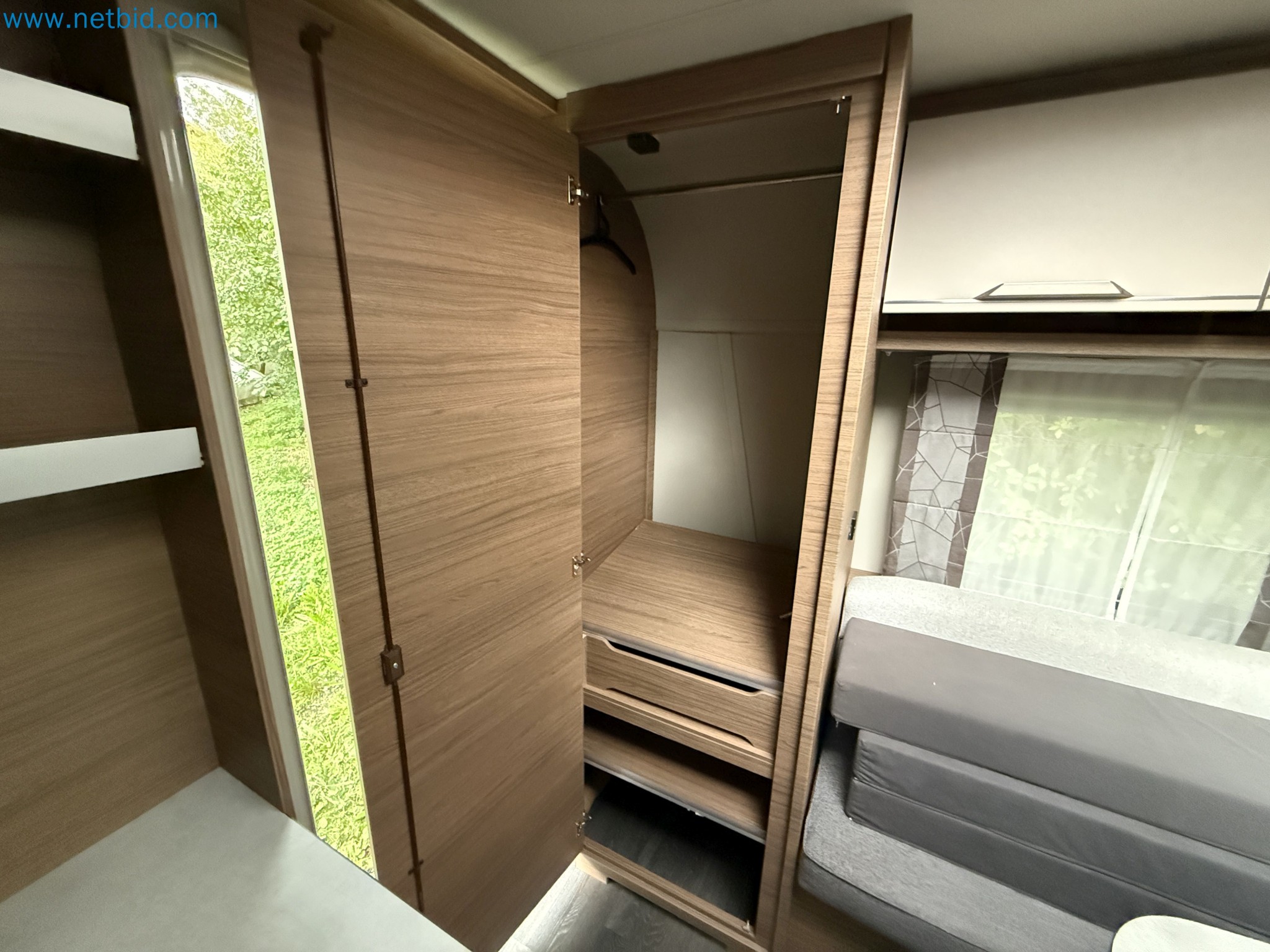 KNAUS Sport 420 QD Compact Trailer-18
