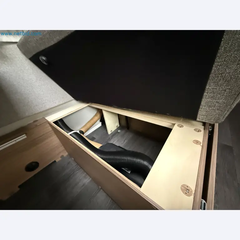 KNAUS Sport 420 QD Compact Trailer-32