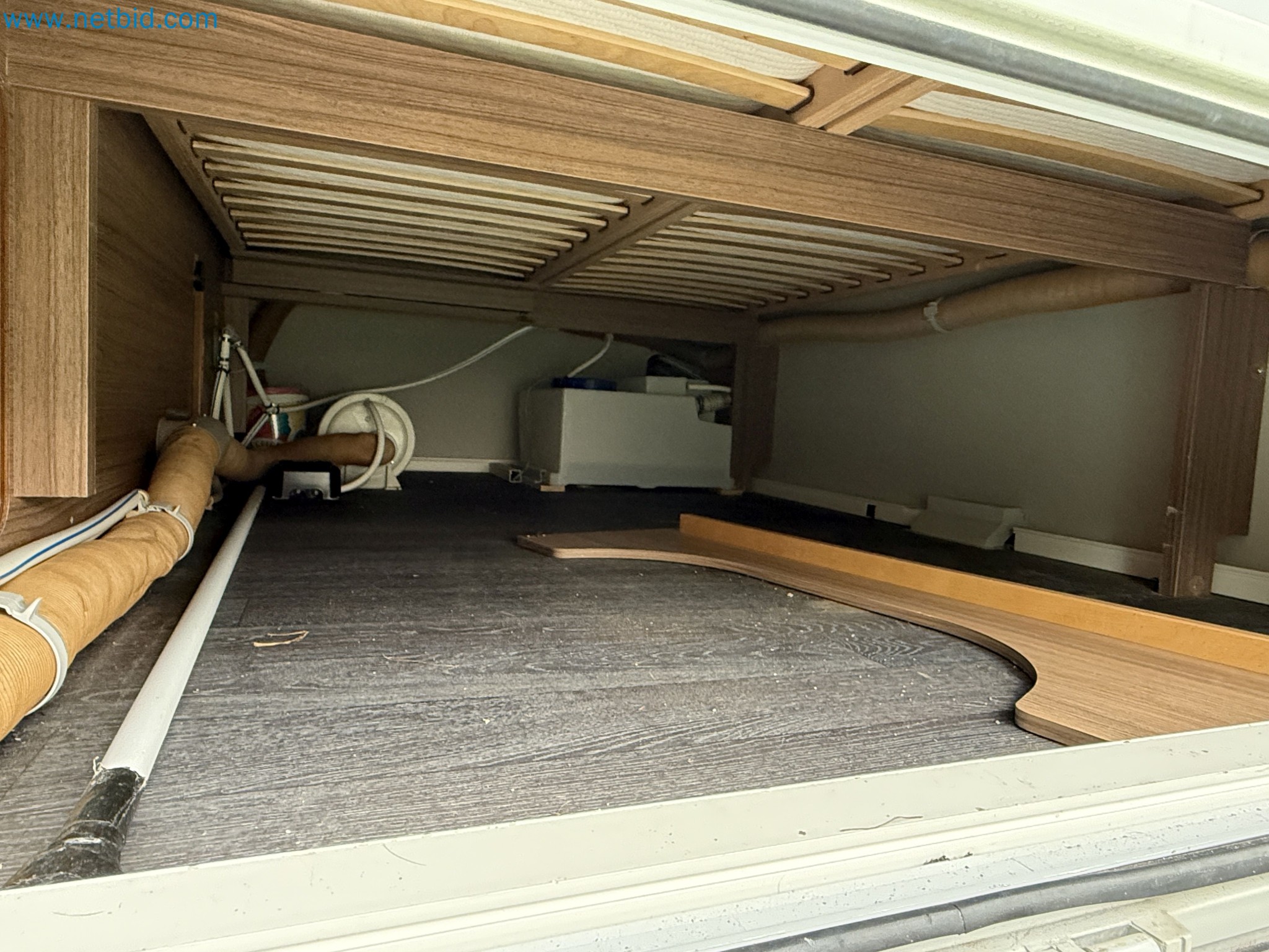 KNAUS Sport 420 QD Compact Trailer-7