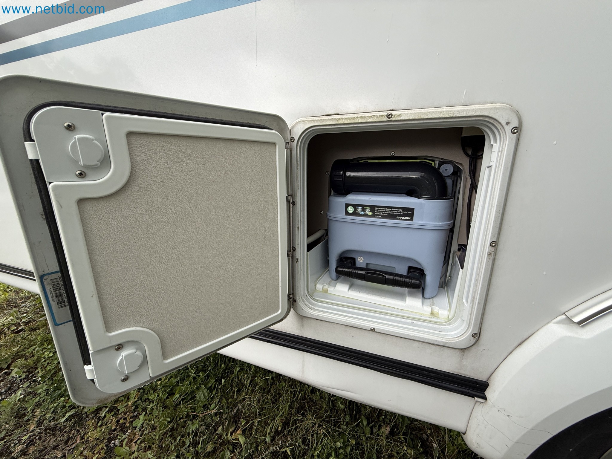 KNAUS Sport 420 QD Compact Trailer-8