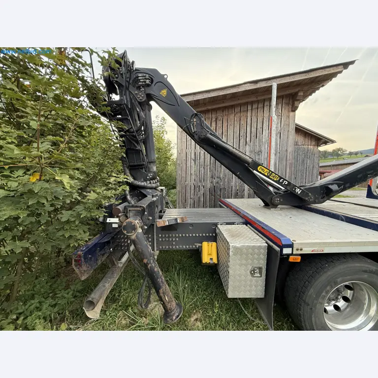 Effiziente Beladung und Holztransport mit dem VOLVO FH16 750 HP 6x4 Rigid inklusive Heckladekran Palfinger EPSILON Q150Z 96-10