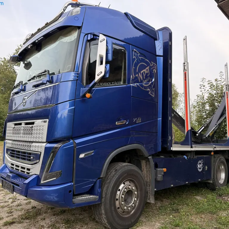 3-Achs-LKW (N3) - Holztransporter Volvo FH16 750 HP 6x4 Rigid VTL3R