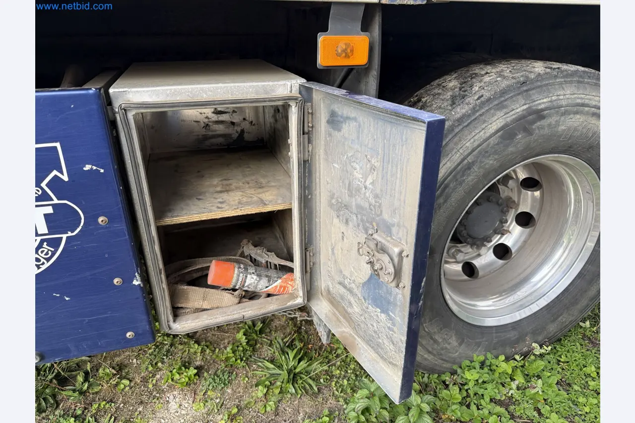 Effiziente Beladung und Holztransport mit dem VOLVO FH16 750 HP 6x4 Rigid inklusive Heckladekran Palfinger EPSILON Q150Z 96-45