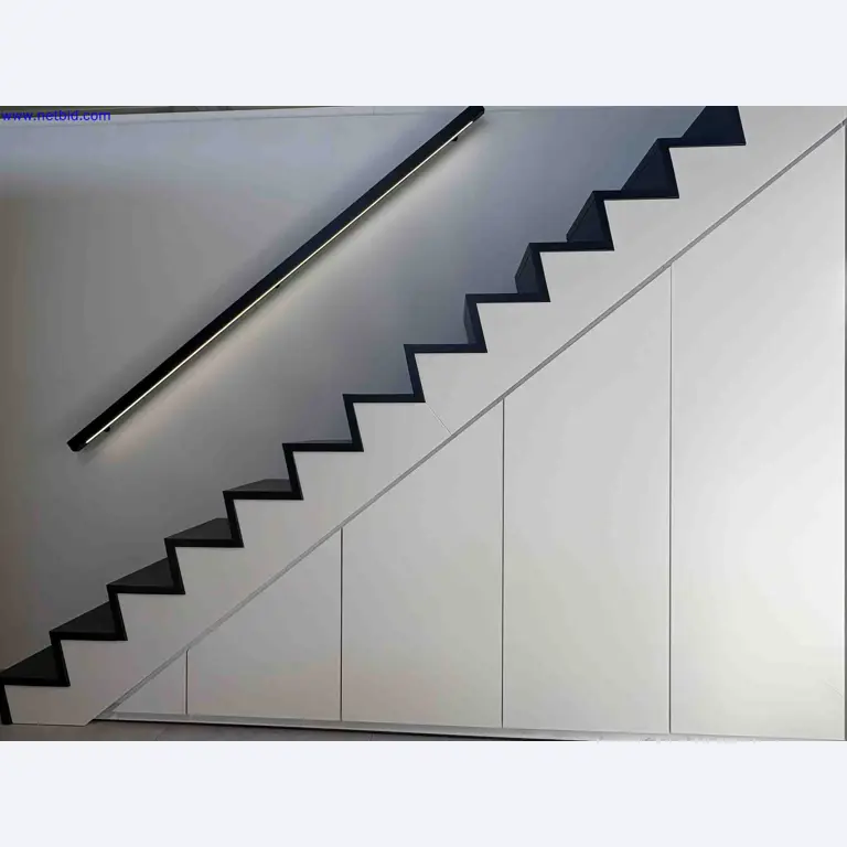 Schließung eines Tischlereibetriebs für Küchen und Treppen in Belgien-55