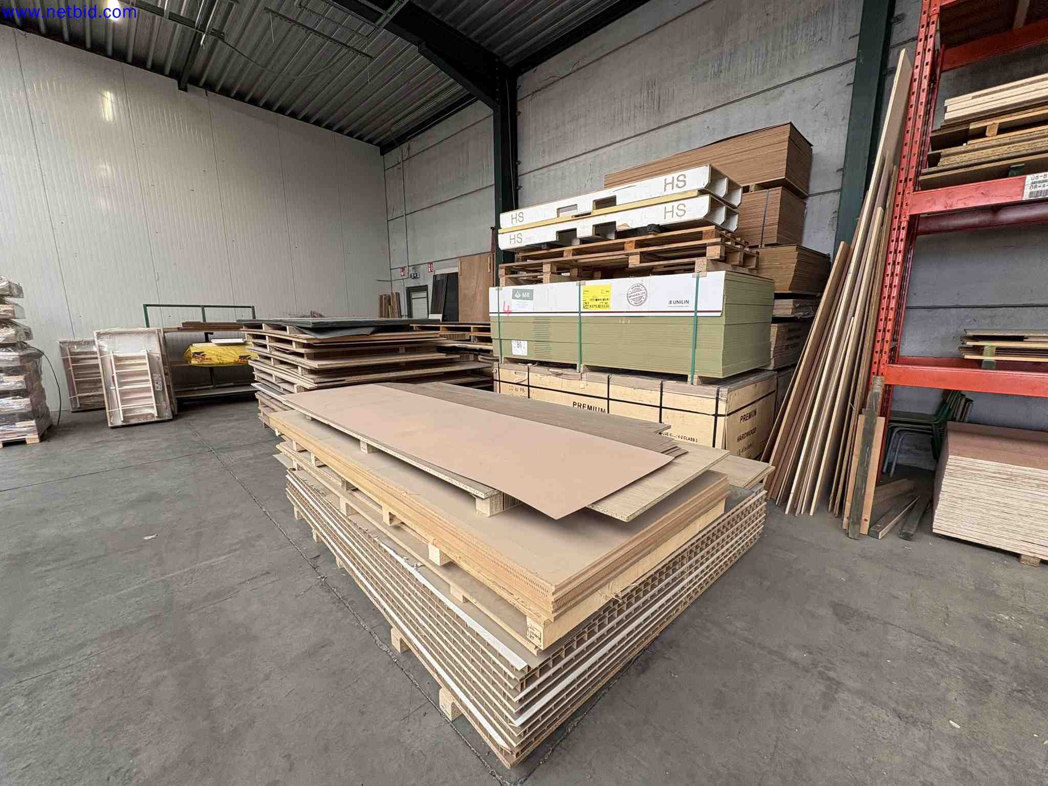 Schließung eines Tischlereibetriebs für Küchen und Treppen in Belgien-27