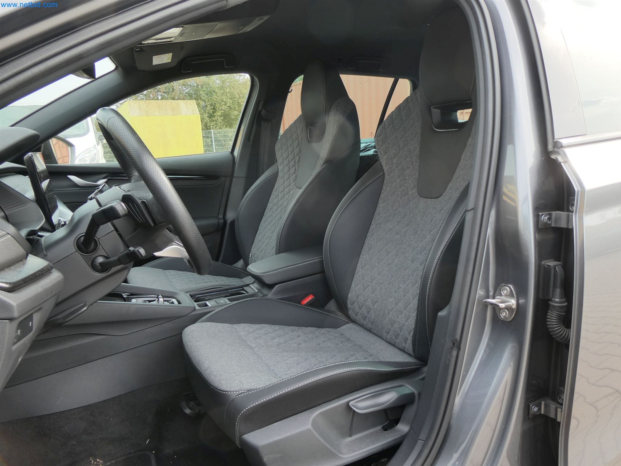 Passenger Car Skoda Octavia 2.0 TDI Sport Line – foto 5 – kavel bij NetBid, Zotzenheim