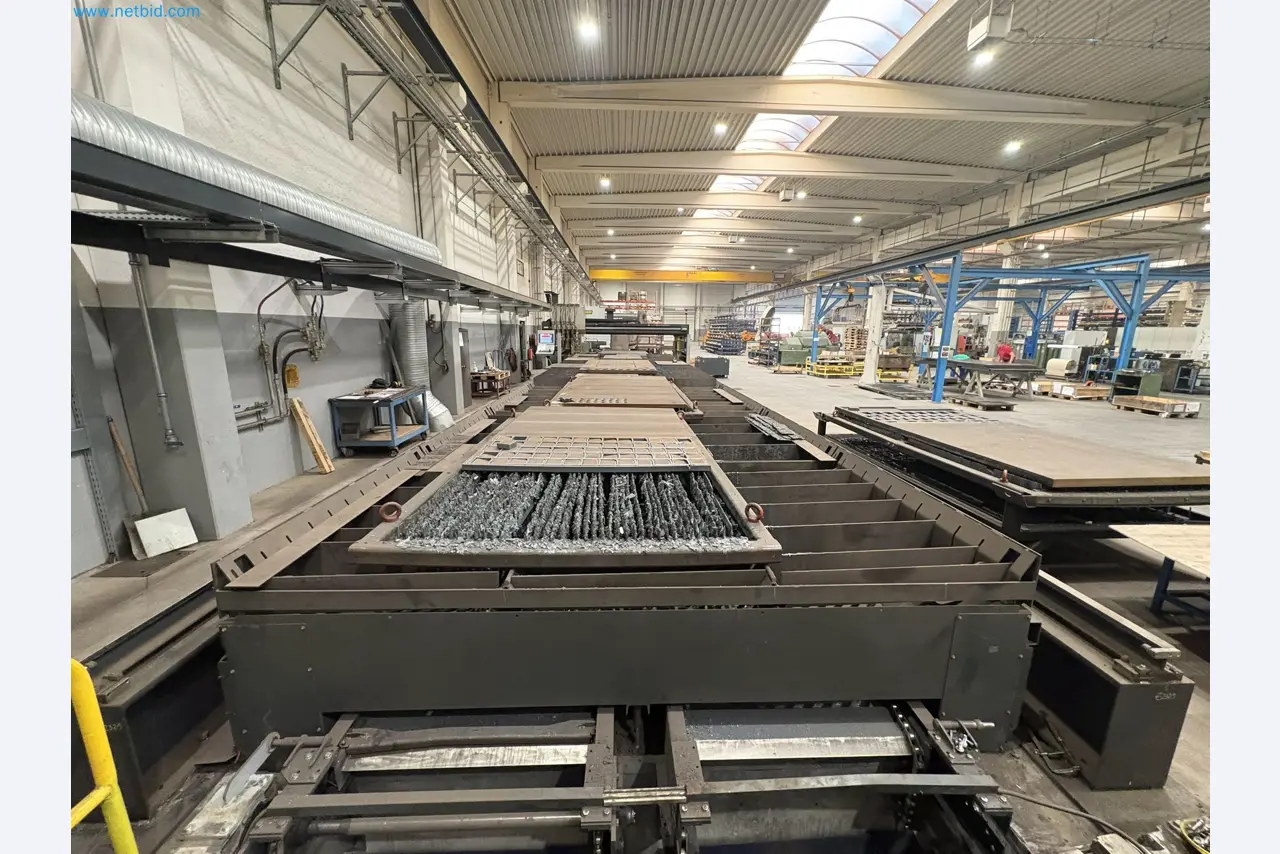 CNC oxy-fuel cutting machine and aluminium double mitre saw-10