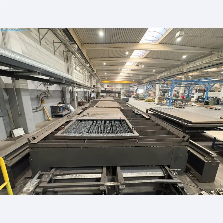 CNC oxy-fuel cutting machine and aluminium double mitre saw-10