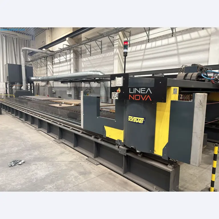 CNC oxy-fuel cutting machine and aluminium double mitre saw-1