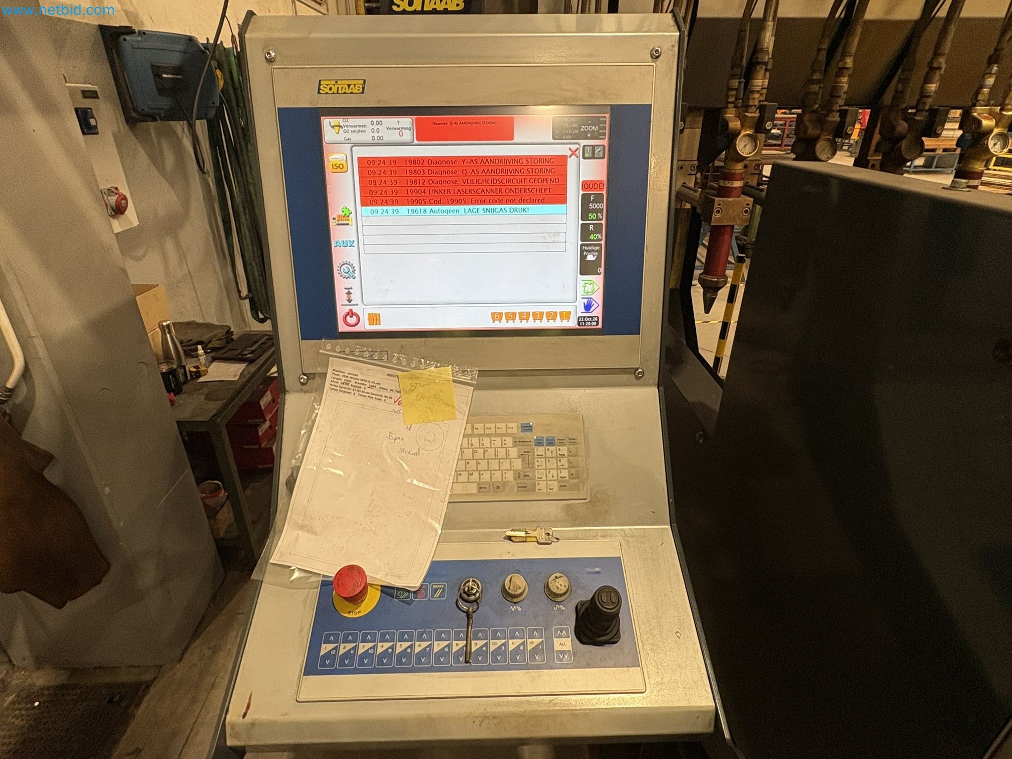 CNC oxy-fuel cutting machine and aluminium double mitre saw-5