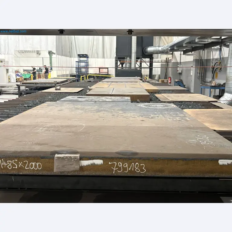CNC oxy-fuel cutting machine and aluminium double mitre saw-9