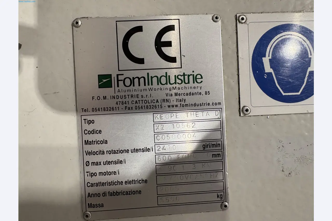 CNC oxy-fuel cutting machine and aluminium double mitre saw-14
