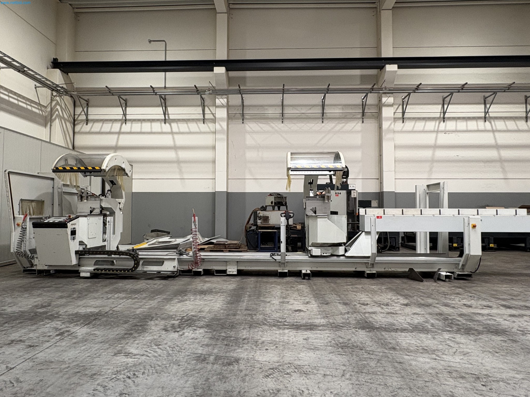 CNC oxy-fuel cutting machine and aluminium double mitre saw-2