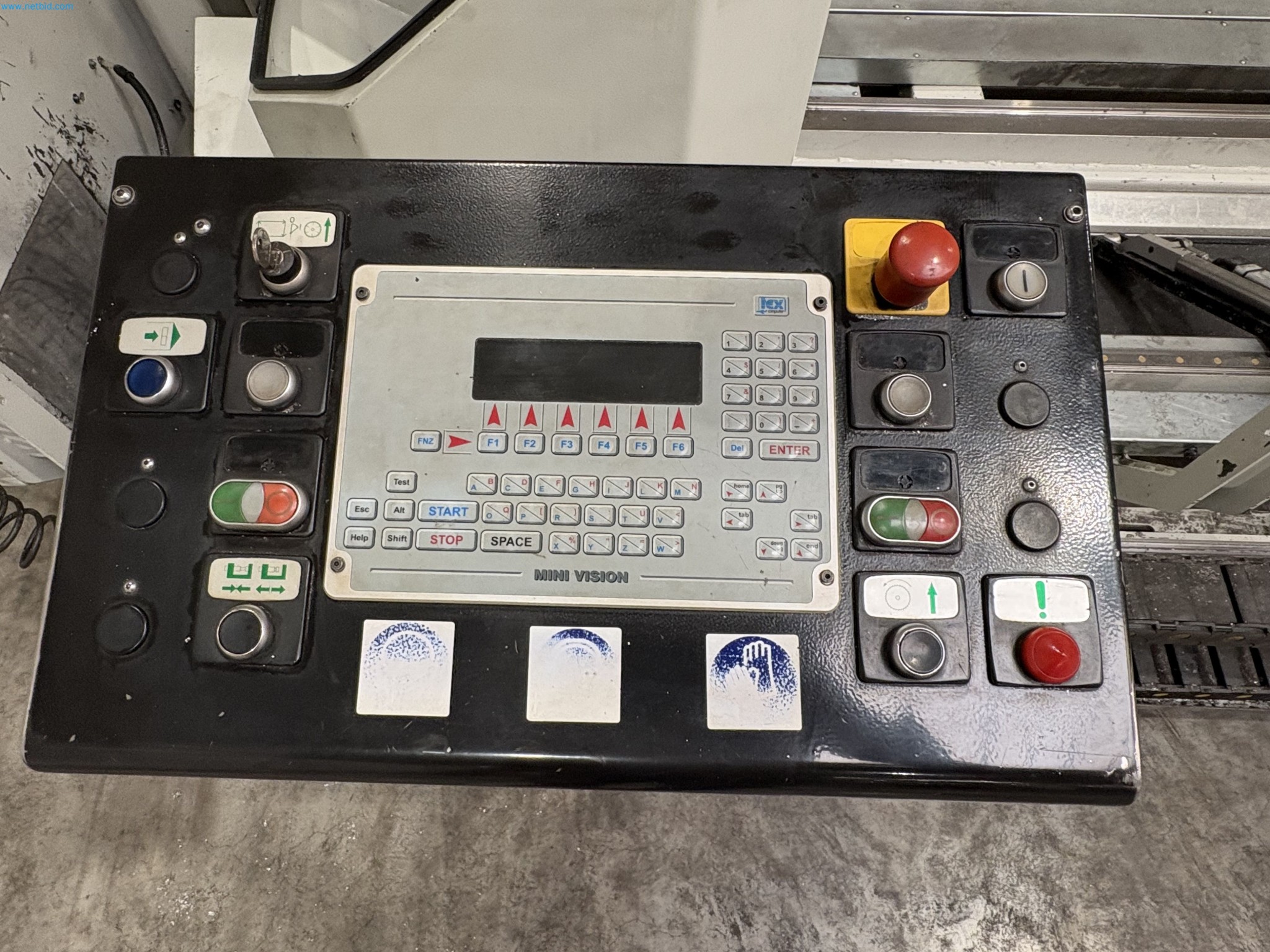 CNC oxy-fuel cutting machine and aluminium double mitre saw-3