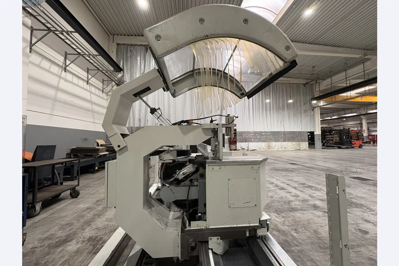 CNC oxy-fuel cutting machine and aluminium double mitre saw-7