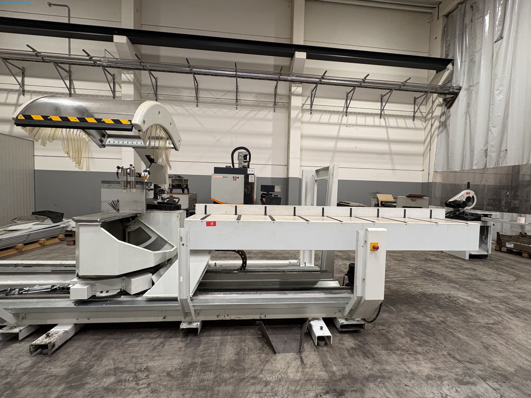 CNC oxy-fuel cutting machine and aluminium double mitre saw-9