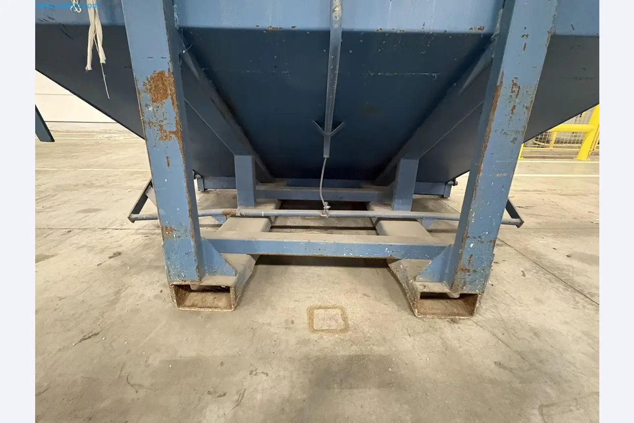 Lagerregale, Büromöbel und MFC-Spanplatten-3